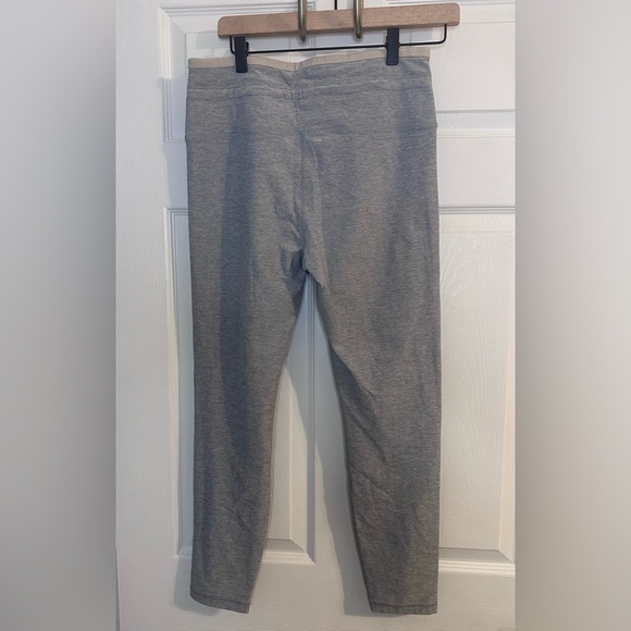 Vuori Vibe Elevation Legging - Picture 2 of 4